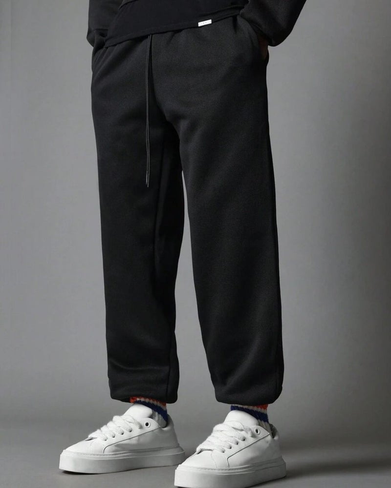 FLYNOFF Black Basic Loose Fit Jogger - Image 1